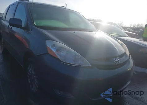 2010 Toyota Sienna Xle z USA, uszkodzony, nr VIN 5TDYK4CC2AS331817